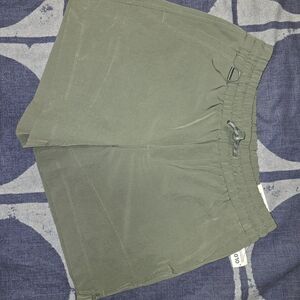 Old Navy Women's Green Cargo Shorts